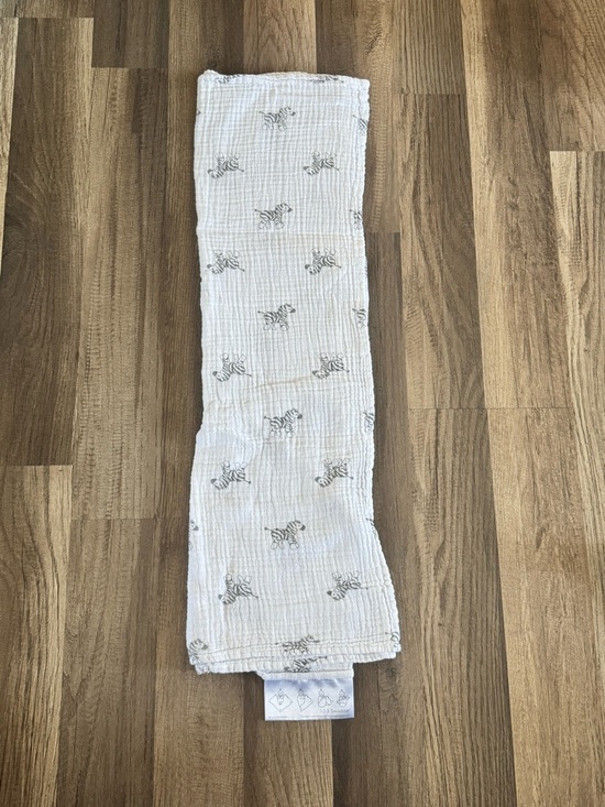 Amazing Baby Other - White Swaddle with Gray Zebra Print